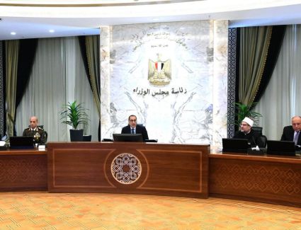 مدبولي: زيارة الرئيس إلى سيناء وإفطاره وسط أبنائه من مقاتلي القوات المسلحة المصرية تؤكد نجاح الدولة المصرية في دحر الإرهاب