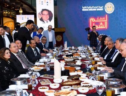 الرقابة المالية تكرم رواد القطاع المالي غير المصرفي السابقين والراحلين خلال حفل إفطارها السنوي "لم الشمل"