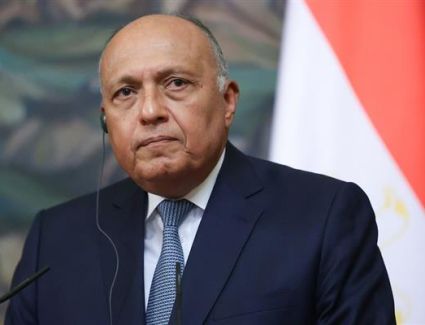 وزير الخارجية يجري اتصالاً بنظيره السوداني 