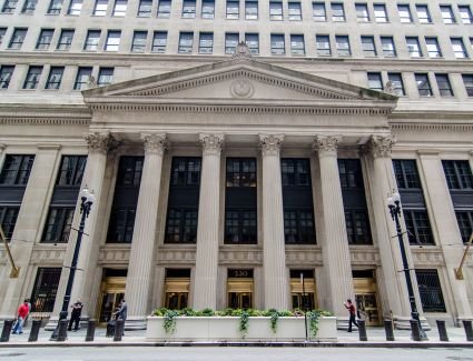 عاجل.. الفيدرالي الأمريكي يرفع معدل الفائدة ربع نقطة مئوية