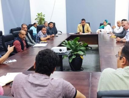 رئيس جهاز " العاصمة الإدارية " يُواصل لقاءاته مع سكان الحي الثالث R3  للاستماع إلى آرائهم ومقترحاتهم