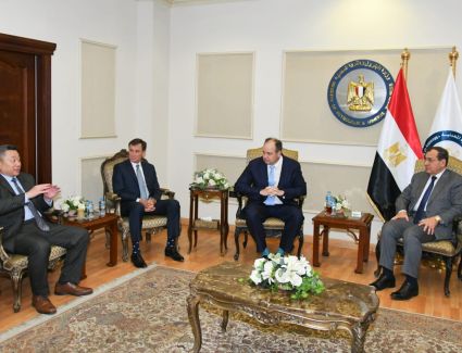 وزير البترول يستقبل رئيس شركة اباتشى الأمريكية وديفيد شي رئيس أباتشى مصر