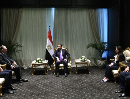 رئيس الوزراء يلتقى الأمين العام المساعد ومدير المكتب الإقليمي للدول العربية ببرنامج الأمم المتحدة الإنمائي