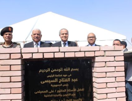 تنفيذا لتوجيهات الرئيس.. وزير التموين يدشن أكبر مشروع قومي لإنشاء مخازن استراتيجية للمنتجات الغذائية لأول مرة في مصر