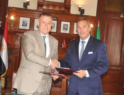 بنك مصر يتبرع بنحو 110 مليون جنيه لدعم جناح الرعاية المجمعة بمستشفى الدمرداش