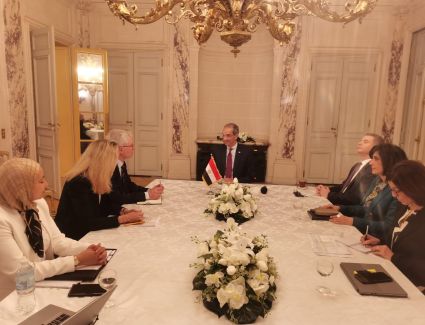 وزير الاتصالات يبحث مع مسئولى شركة كونتنتسكوير" Contentsquare خطط عمل مركز التميز الجديد بمصر