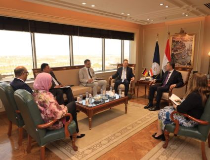 وزير السياحة والآثار يستقبل سفير ألمانيا بالقاهرة لبحث التعاون بين البلدين 