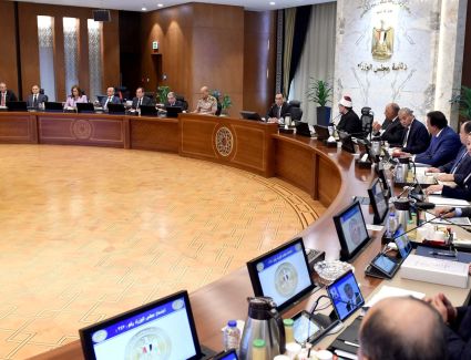 "مدبولي" يوجه الوزراء المعنيين بسرعة تنفيذ مشروعات تطوير الخدمات بواحة سيوة