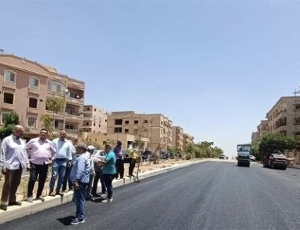 مسئولو «الإسكان» يتفقدون أعمال التطوير بمدينة العبور