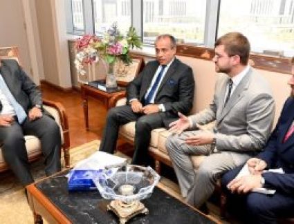 وزير الصناعة يبحث مع شركة حديد تسليح روسية خطط التوسع بالسوق المصري