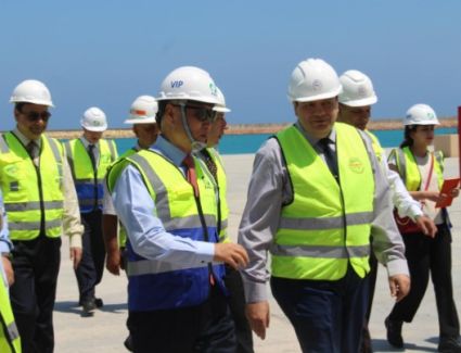 بمدينة «نواة».. رئيس «المحطات النووية» يستقبل سفير كوريا الجنوبية