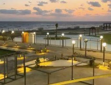 الإسكان تقرر إنشاء أول شاطئ خاص لذوى الهمم بمدينة دمياط الجديدة