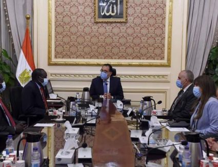 مدبولى: مصر مستعدة لإقامة مشروعات استثمارية فى جنوب السودان فى المجالات ذات الأولوية لأشقائنا