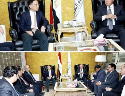 《الوزير》 يبحث مع قيادات شركة أفيك انترناشيونال الصينية التعاون في مجال توطين صناعة النقل يمصر