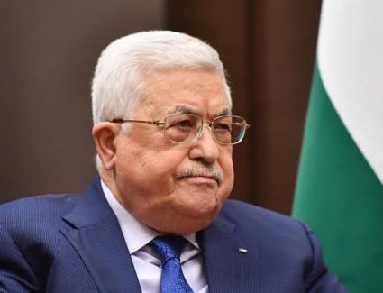 محمود عباس: الشعب الفلسطيني أصحاب الأرض والقدس والمقدسات وعلم فلسطين سيبقي عاليا يوحدنا