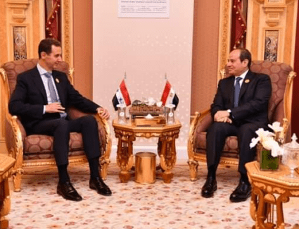 الرئيس السيسي يلتقي في الرياض نظيره السوري بشار الأسد