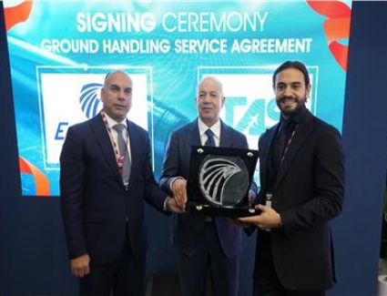 مصر للطيران للخدمات الأرضية توقع عقدا جديدا مع وكيل الخدمة شركة «TAS»