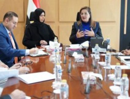 وزيرة التخطيط تبحث مع وزيرة التعاون الدولي القطرية سبل التعاون المشترك