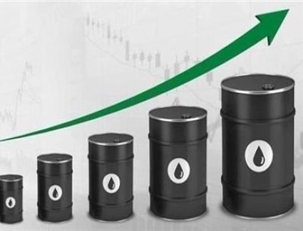 أسعار النفط ترتفع وسط آمال بمواصلة «أوبك+» خفض الإنتاج