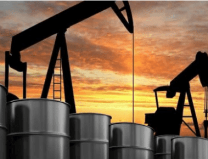  أسعار النفط تسجل أول مكاسب أسبوعية في شهرين