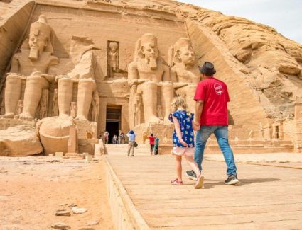 ماستركارد: مصر من بين الوجهات السياحية الخمس الأسرع نمواً بالنسبة للأوروبيين في 2023