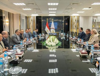  وزراء «الإنتاج الحربي والبيئة والتنمية المحلية» يبحثون مستجدات الموقف التنفيذى لمشروعات البنية الأساسية للمخلفات الصلبة