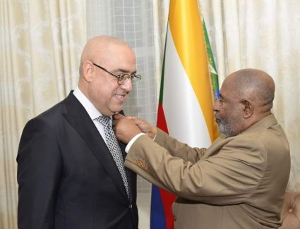  وزير الإسكان يشهد مراسم توقيع عقد باكورة مشروعات المقاولون العرب بجزر القمر لإنشاء ميناء موهيلي بقيمة 60 مليون يورو