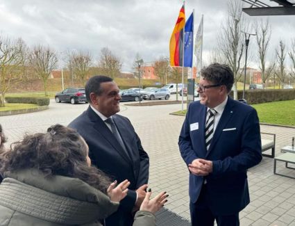 وزير التنمية المحلية يلتقى عدداً من ممثلي الشركات الألمانية العاملة في مجالات الابتكار والتنمية الصناعية