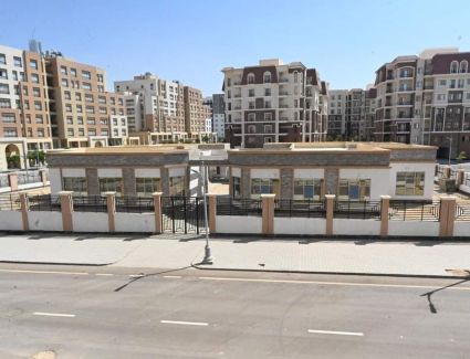 وزير الإسكان يُتابع موقف مشروعات الخدمات والمرافق بالحي السكني الثالث R3 بالعاصمة الإدارية الجديدة