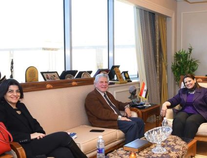 وزيرة الهجرة تستقبل رئيس الغرف التجارية الكندية بالقاهرة لبحث تعزيز التعاون في الترويج للاستثمار في مصر