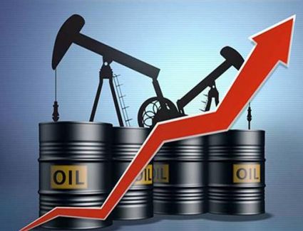 أسعار النفط تسجل مكاسب أسبوعية 6% مع استمرار الصراع في الشرق الأوسط