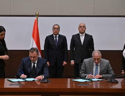 باستثمارات 60 مليار جنيه.. رئيس الوزراء يشهد توقيع عقد تخصيص قطعة أرض بحدائق الأندلس بالقاهرة الجديدة لإقامة نشاط عمراني متكامل