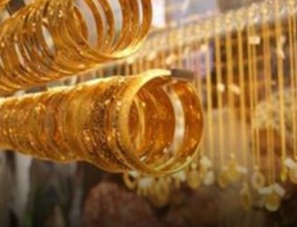 اسعار الذهب تواصل الهبوط اليوم بعد توقيع صفقة رأس الحكمة 