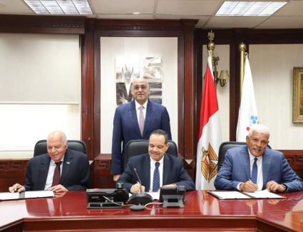 باسل رحمي: تنمية المشروعات يتعاون مع نقابتي الزراعيين والمعلمين لتدريب الشباب على إقامة المشروعات  الإنتاجية