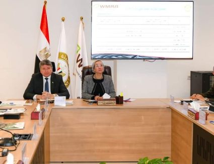 وزيرة البيئة تترأس الاجتماع التاسع لمجلس إدارة جهاز تنظيم إدارة المخلفات