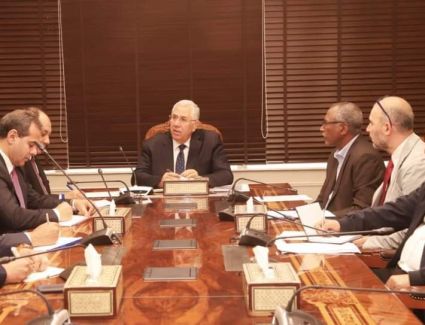 وزير الزراعة يبحث مع بعثة «الايفاد» الموقف التنفيذي لمشروع الاستثمارات الزراعية المستدامة