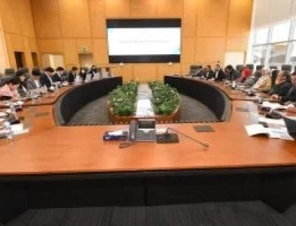 «الإسكان» تتابع تقدم الأعمال بمشروع تطوير مدينة بدر مع وفد كوري