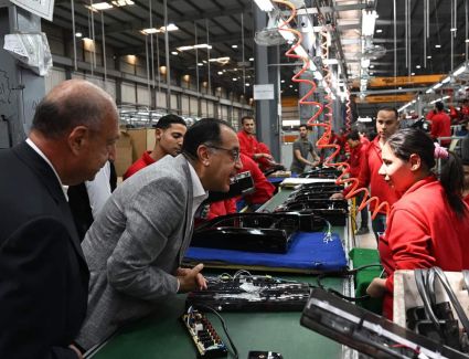  رئيس الوزراء يزور مصنع «فريش إليكتريك» لصناعة الأجهزة المنزلية بالعاشر من رمضان