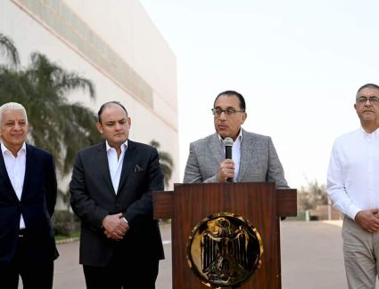 رئيس الوزراء: الحكومة والبنك المركزي عملا على تأمين كل الاحتياجات الدولارية اللازمة لإنطلاق القطاعات الإنتاجية بقوة