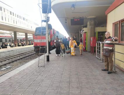 وزير النقل يطمئن على انتظام حركة السكك الحديدية  والموانئ والخدمات المقدمة للمواطنين