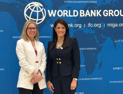  «المشاط» تُطالب بضرورة قيام البنك الدولي بدوره كبنك للمعرفة للتركيز على القطاعات الأكثر دفعًا للنمو