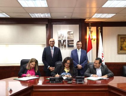  بقيمة 30 مليون جنيه.. «تنمية المشروعات» يوقع عقد جديد لتمويل المشروعات متناهية الصغر