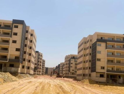 وزير الإسكان يتابع موقف تنفيذ وحدات «سكن لكل المصريين» بالقاهرة الجديدة والعاشر وحدائق العاصمة