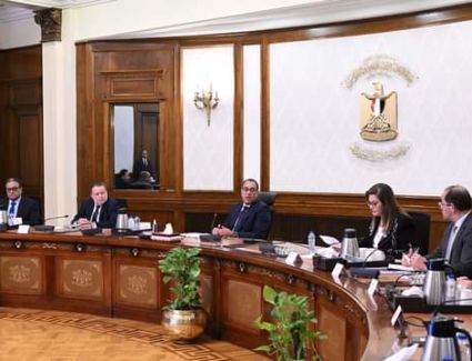 رئيس الوزراء يترأس اجتماع المجلس التنسيقي للسياسات المالية والنقدية 