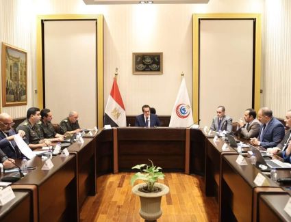 وزير الصحة يتابع الموقف التنفيذي لأعمال الشبكة الوطنية للطوارئ والسلامة العامة