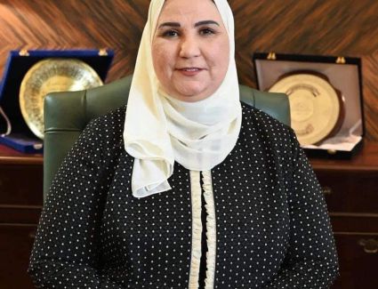  وزيرة التضامن توجه بصرف المساعدات اللازمة لأسر ضحايا ميكروباص معدية أبو غالب بمنشأة القناطر