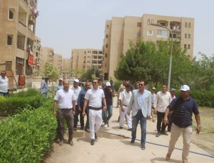 وزير الإسكان يُصدر قراراً بإزالة مخالفات بناء بالساحل الشمالي..وتنفيذ حملات بـ5 مدن أخرى