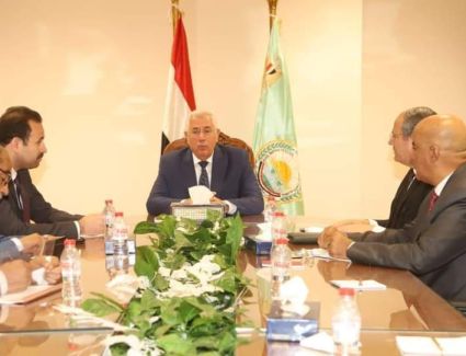 وزير الزراعة يبحث مع المدير التنفيذي لجهاز مستقبل مصر تنسيق التعاون لتحقيق رؤية الدولة الاستيراتيجية