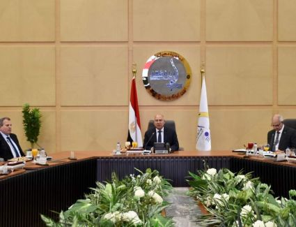 وزير النقل يترأس الجمعية العامة لشركة المركز الطبي لسكك حديد مصر «مستشفى القاهرة»