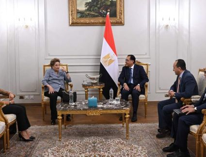 رئيس الوزراء يلتقي رئيسة بنك التنمية الجديد التابع لتجمع البريكس